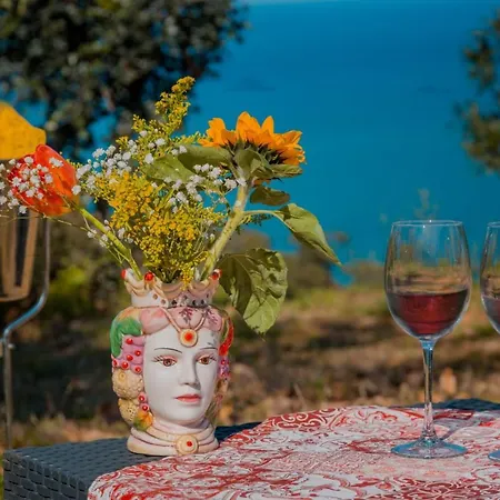 Thalia - & Garden - * Cefalu