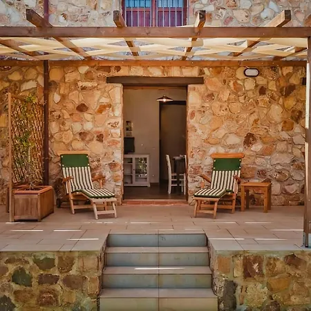Thalia - & Garden - * Cefalu